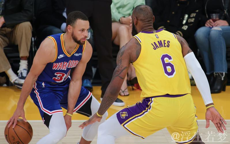 勇士对决湖人：常规赛4月4日展开较量
