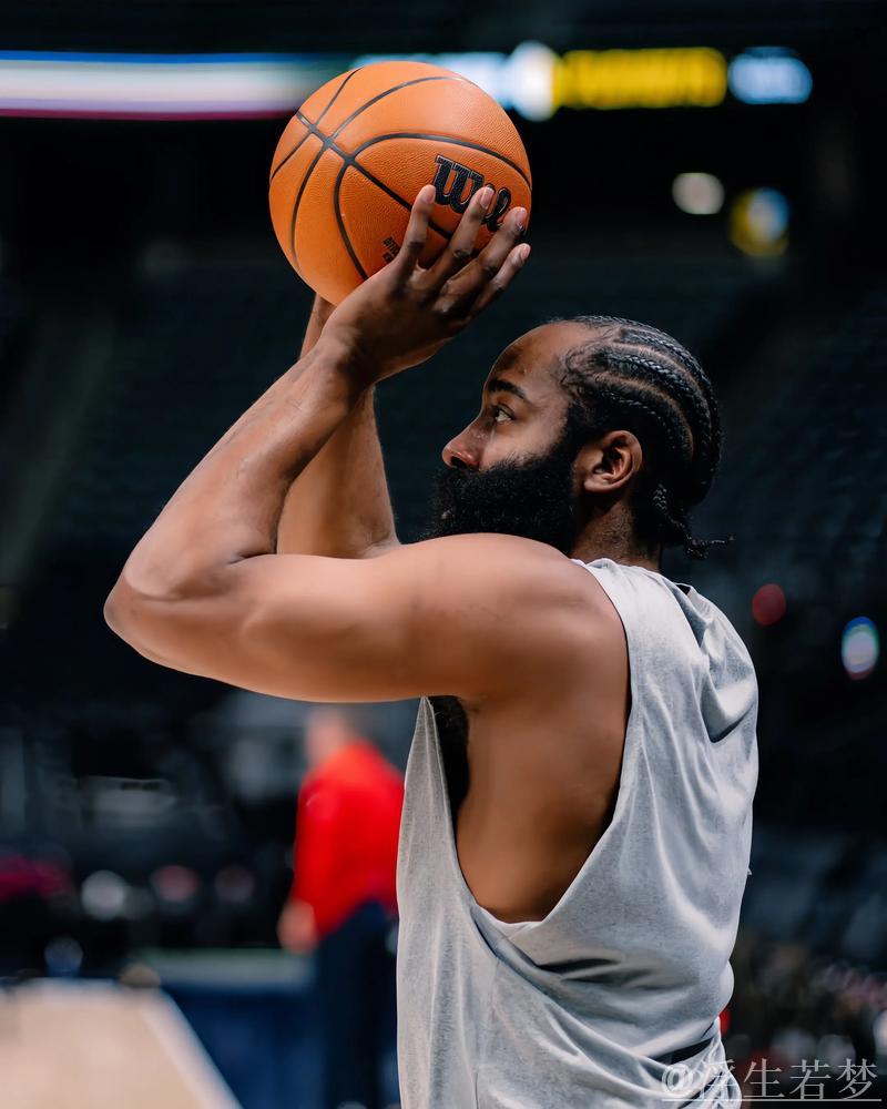 4月30日10:00快船对掘金季后赛G5视频直播