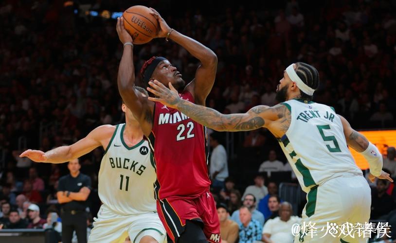 利拉德37+12雄鹿豪取5连胜 公牛送奇才12连败 利拉德37+12雄鹿豪取5连胜 公牛送奇才12连败