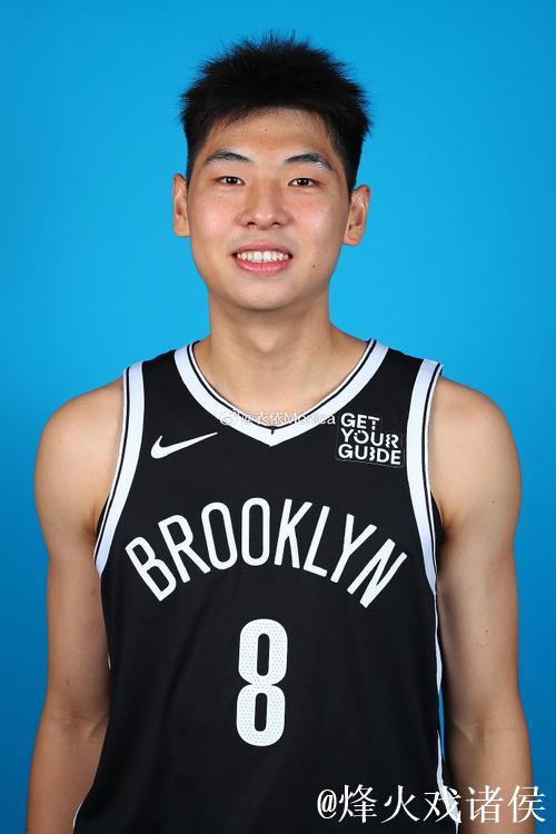 崔永熙新赛季确定穿8号球衣 官方身高为1米98